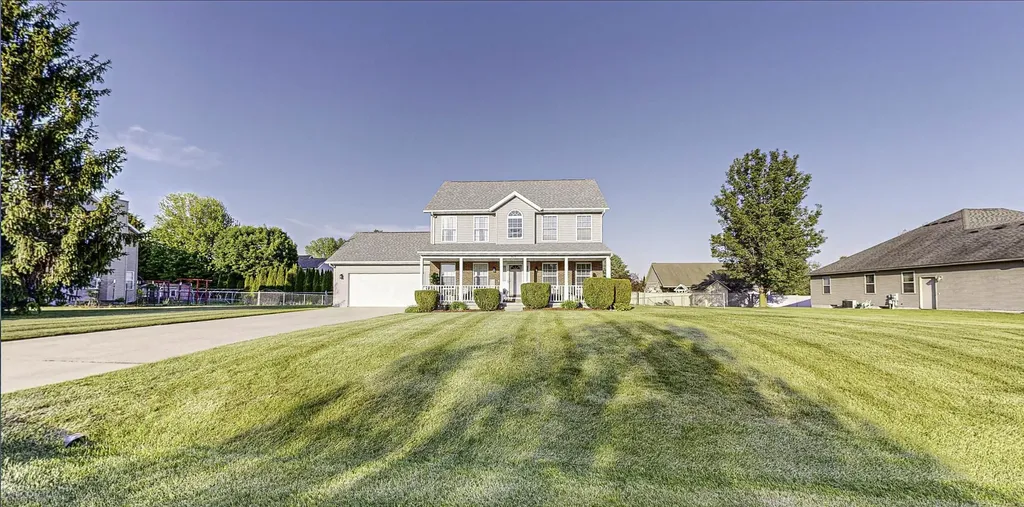 915 Deer Run Union Charter Township MI 48858