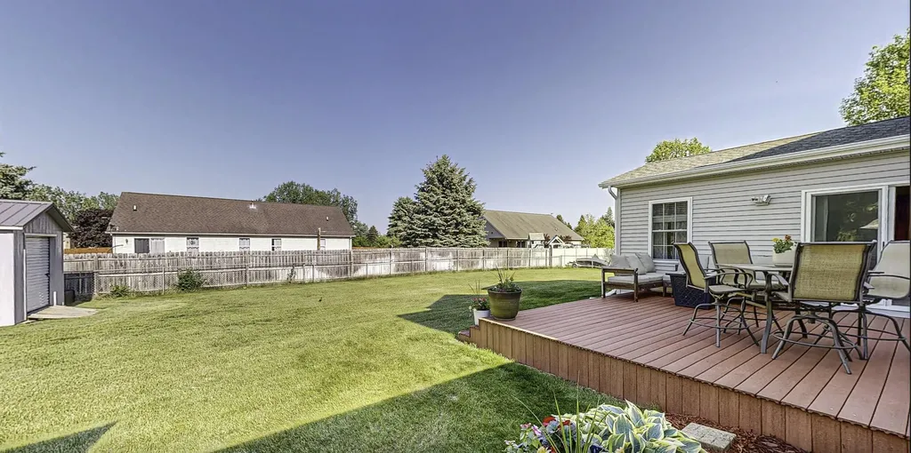 915 Deer Run Union Charter Township MI 48858