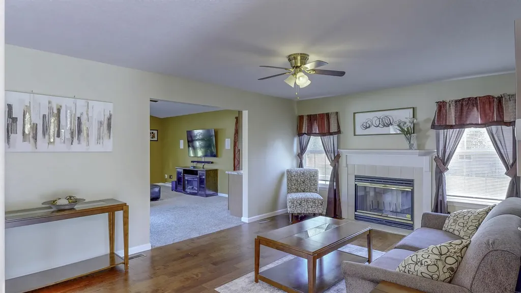 915 Deer Run Union Charter Township MI 48858