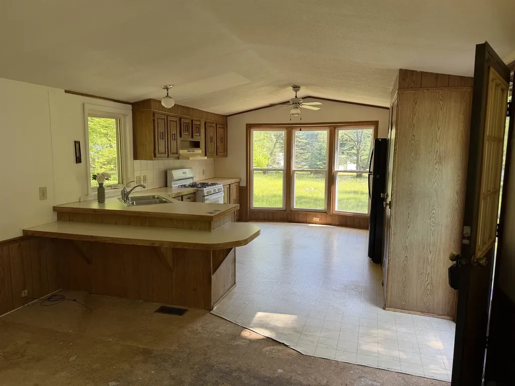 1010 Siesta Lane Sherman Township MI 48893