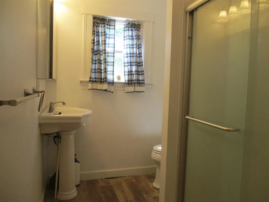 621 Wright Street Breckenridge Village MI 48615