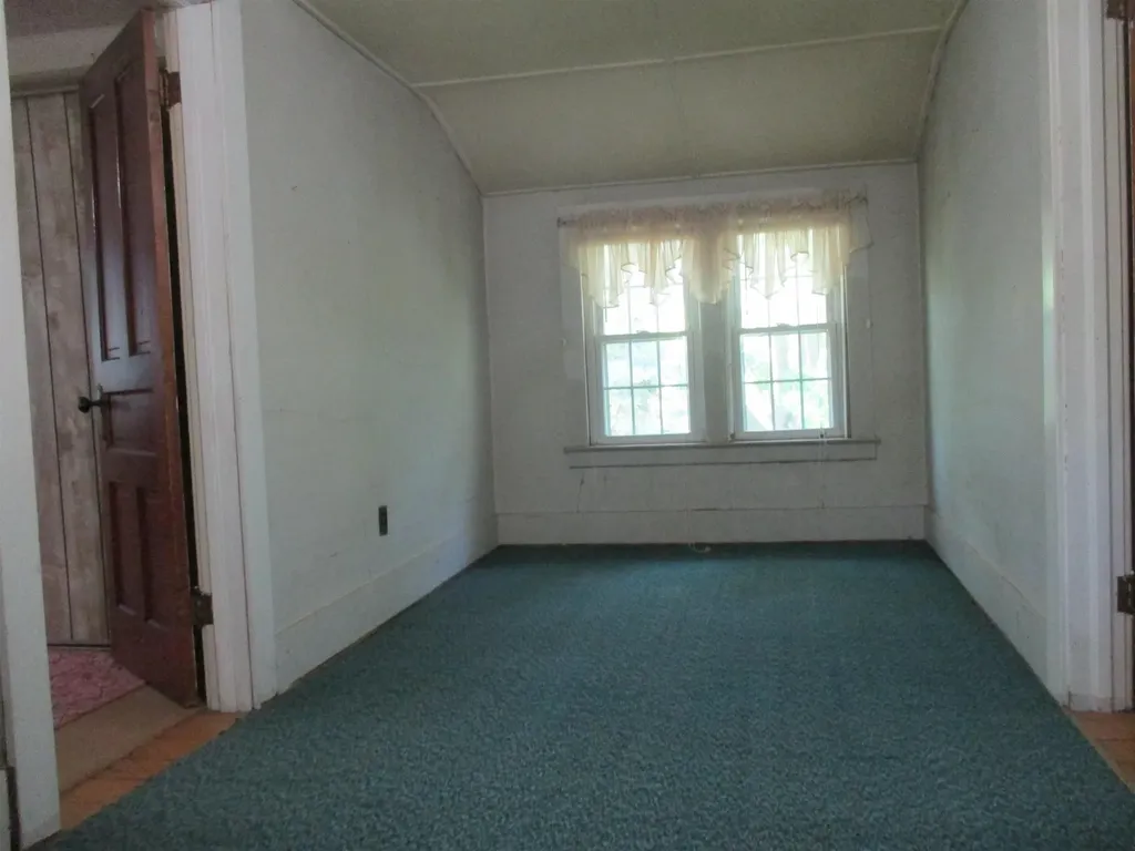 621 Wright Street Breckenridge Village MI 48615