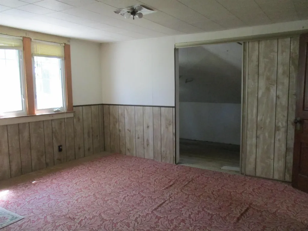 621 Wright Street Breckenridge Village MI 48615