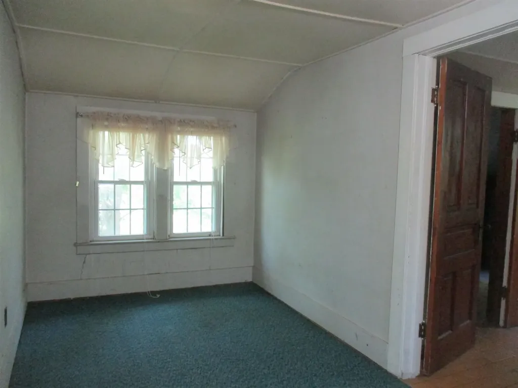 621 Wright Street Breckenridge Village MI 48615