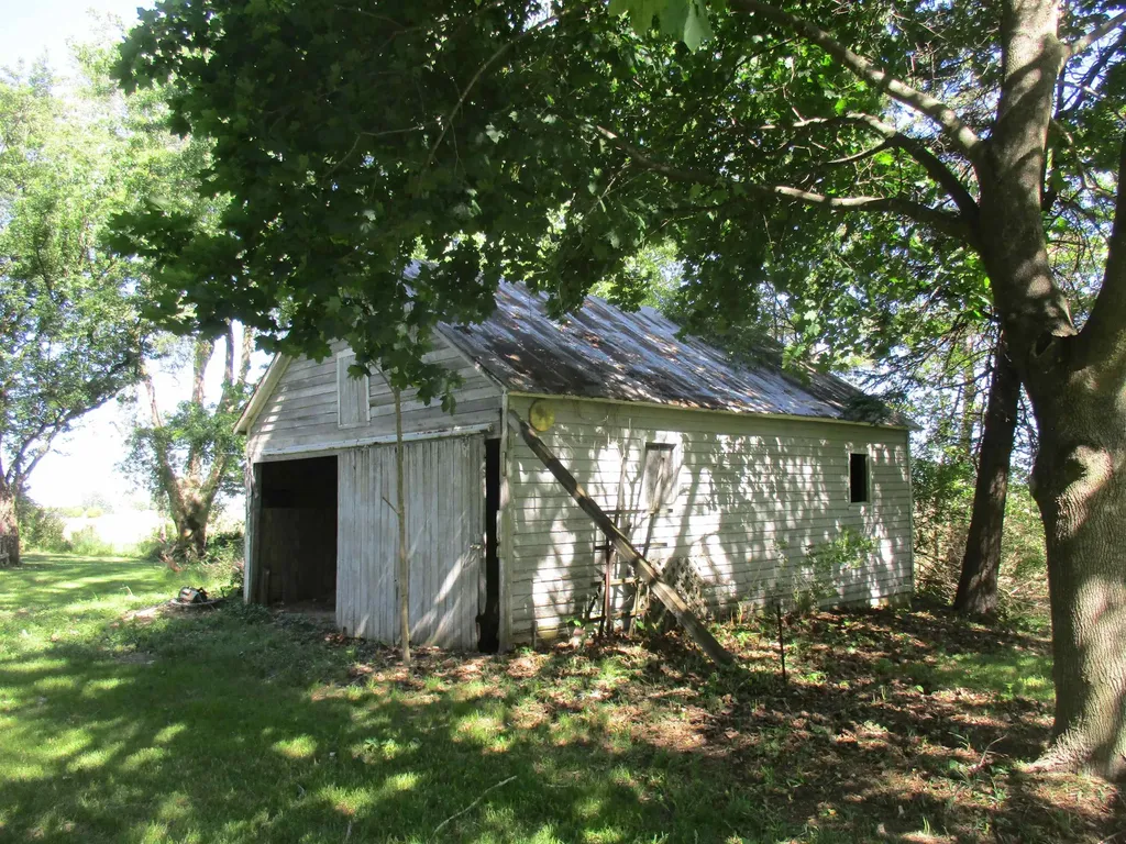 621 Wright Street Breckenridge Village MI 48615