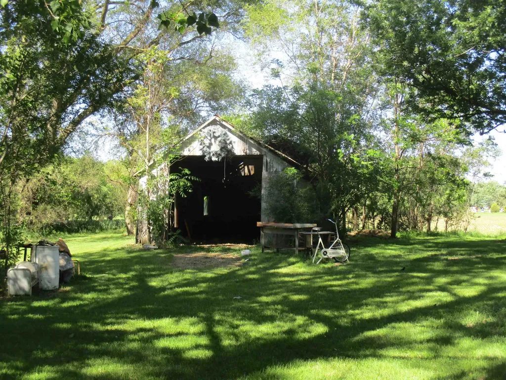 621 Wright Street Breckenridge Village MI 48615