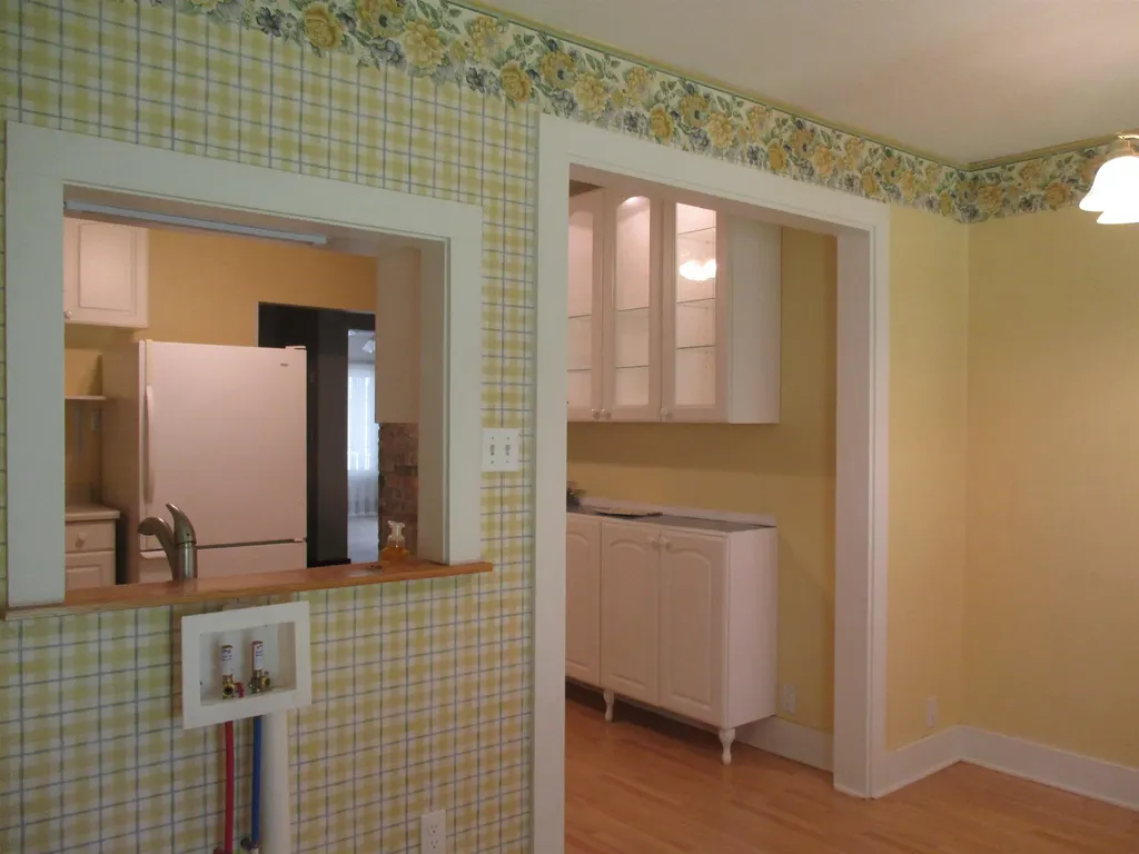 621 Wright Street Breckenridge Village MI 48615