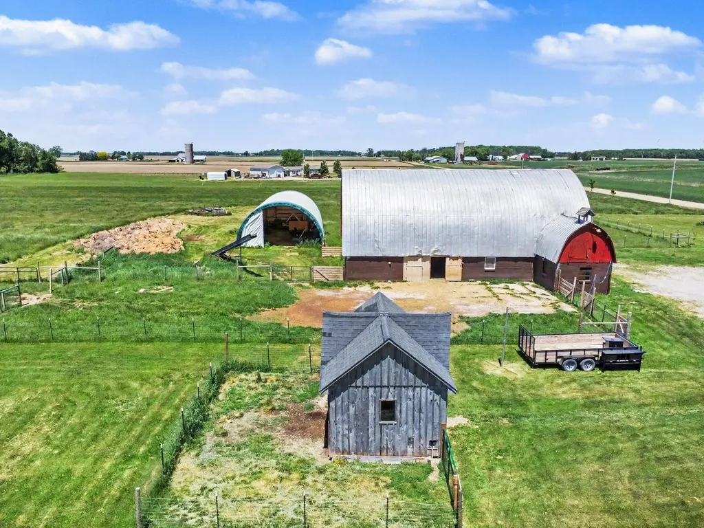 3571 N Shepherd Road Denver Township MI 48858
