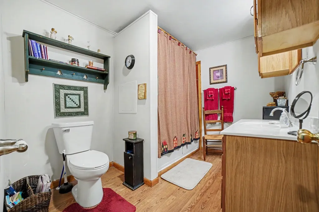 3571 N Shepherd Road Denver Township MI 48858