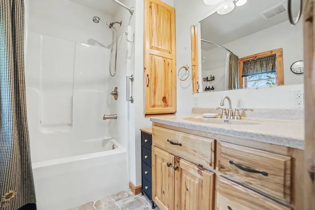 3571 N Shepherd Road Denver Township MI 48858