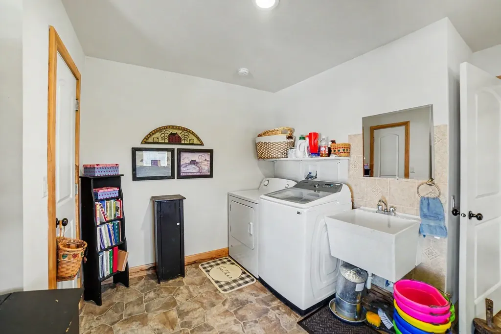 3571 N Shepherd Road Denver Township MI 48858