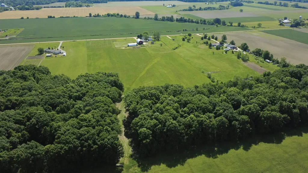 3571 N Shepherd Road Denver Township MI 48858