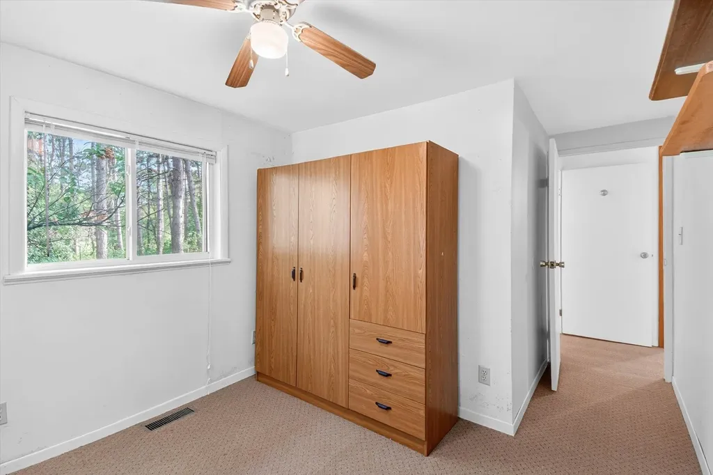 11148 E Howard City Edmore Road Richland Township MI 48877