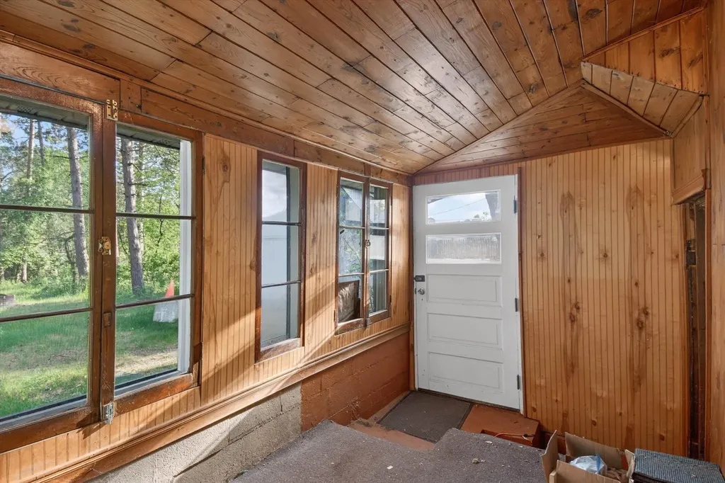 11148 E Howard City Edmore Road Richland Township MI 48877