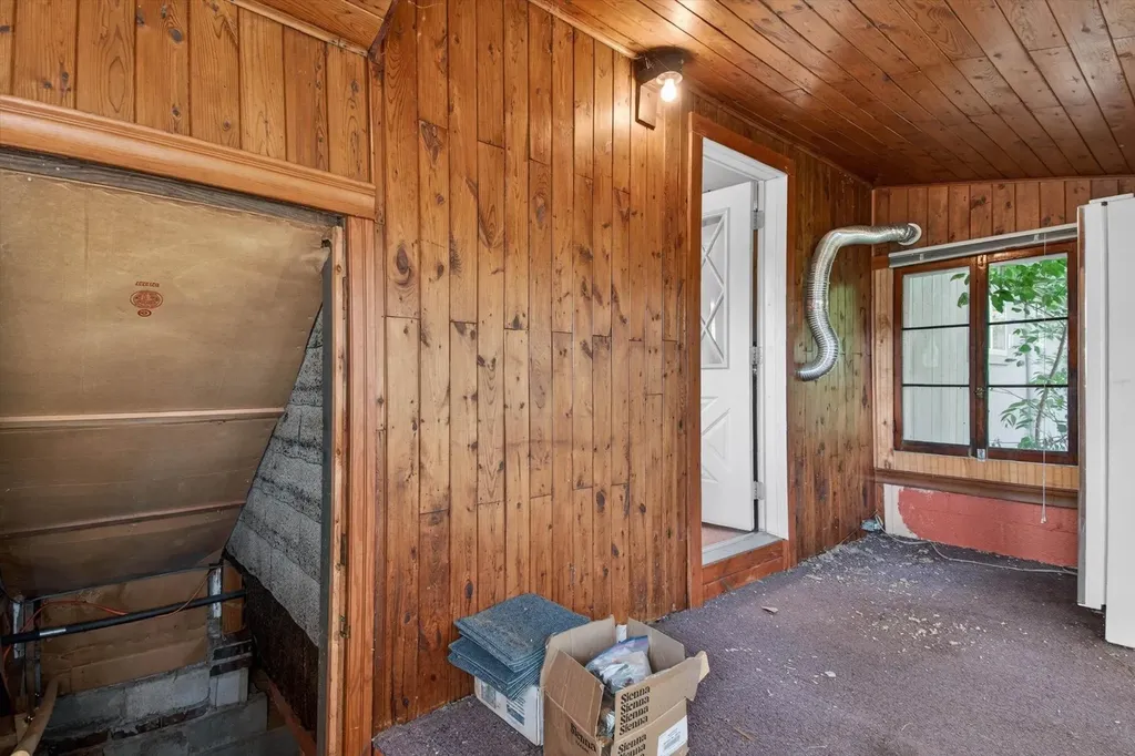11148 E Howard City Edmore Road Richland Township MI 48877