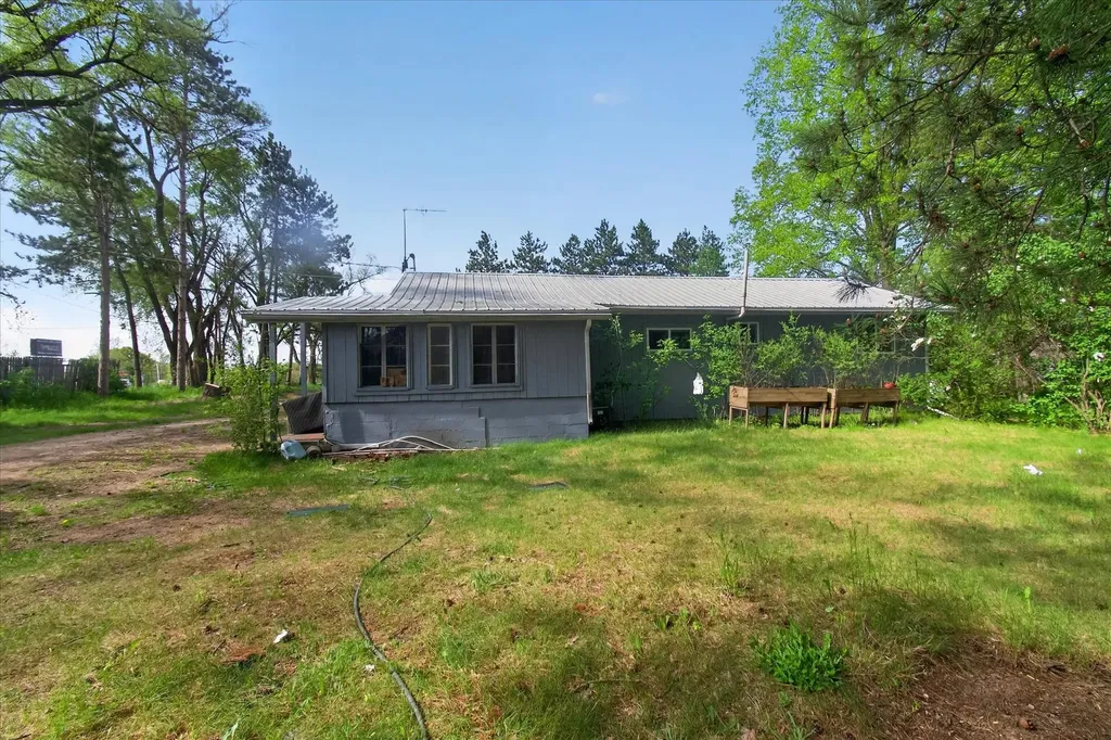 11148 E Howard City Edmore Road Richland Township MI 48877
