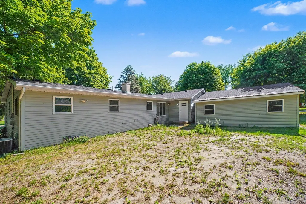 8220 E Upham Drive Chippewa Township MI 48858