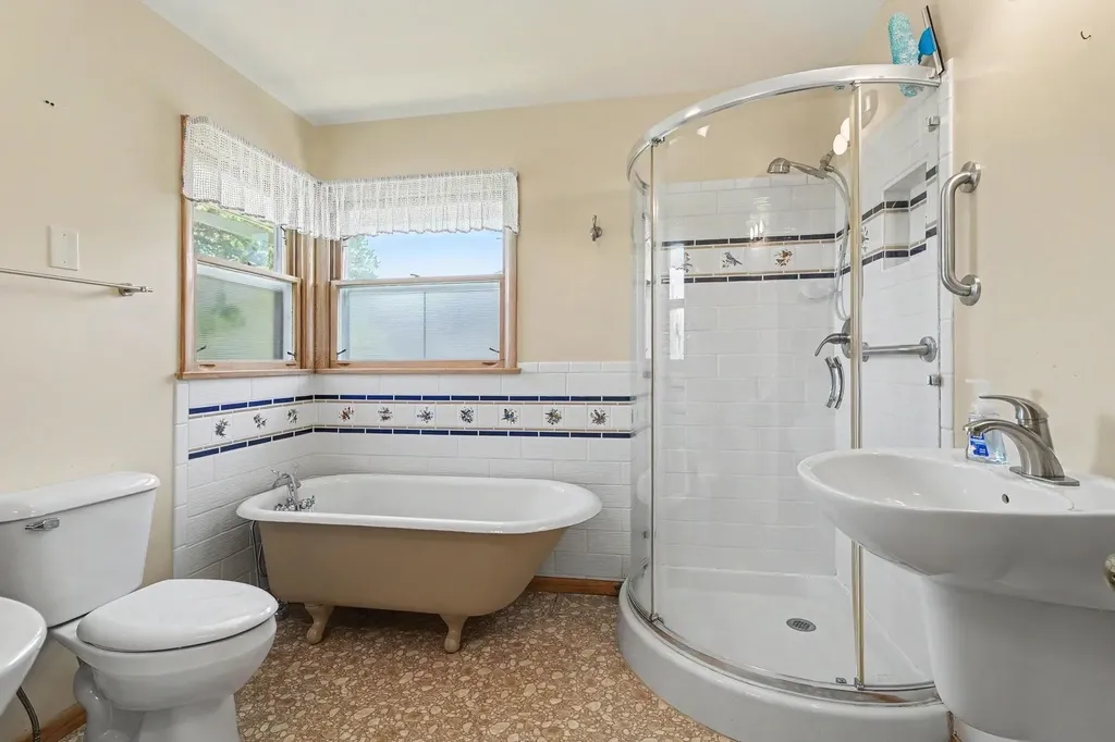1249 W Washington Avenue Alpena Township MI 49707