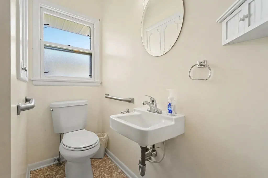 1249 W Washington Avenue Alpena Township MI 49707