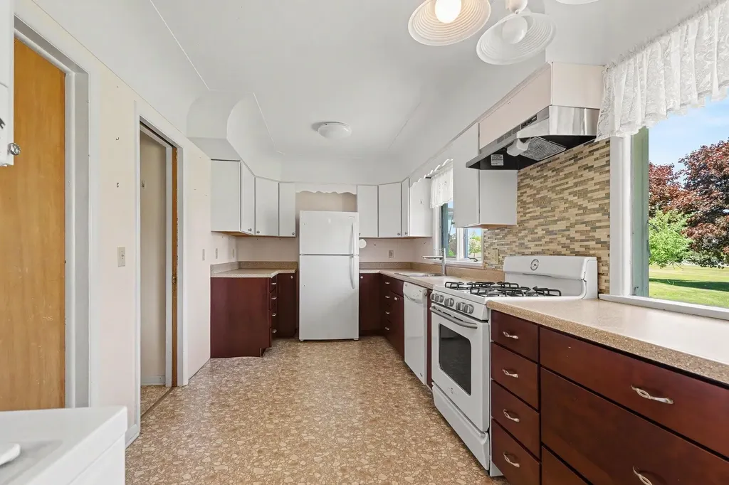 1249 W Washington Avenue Alpena Township MI 49707