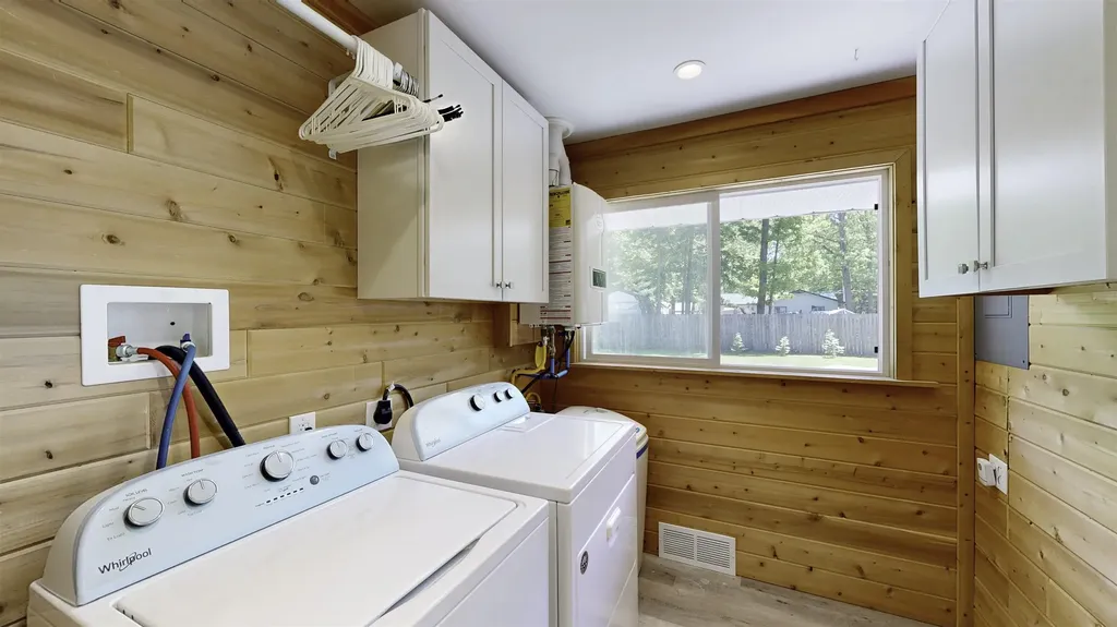 3042 Bischoff Road Hayes Township MI 48625