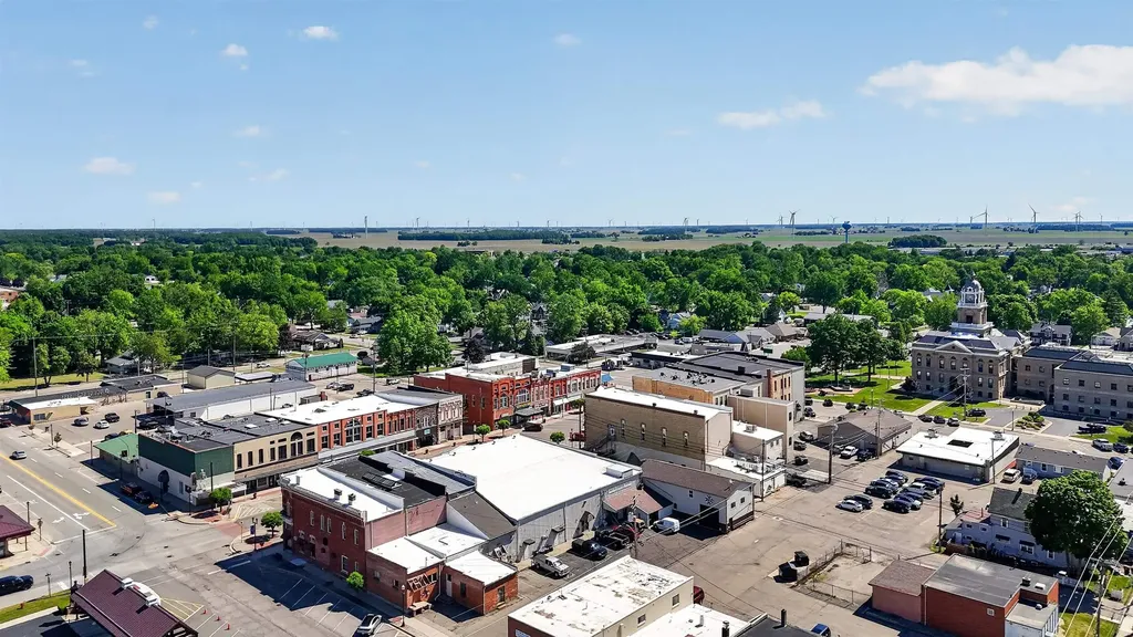 108 E Center Street Ithaca City MI 48847