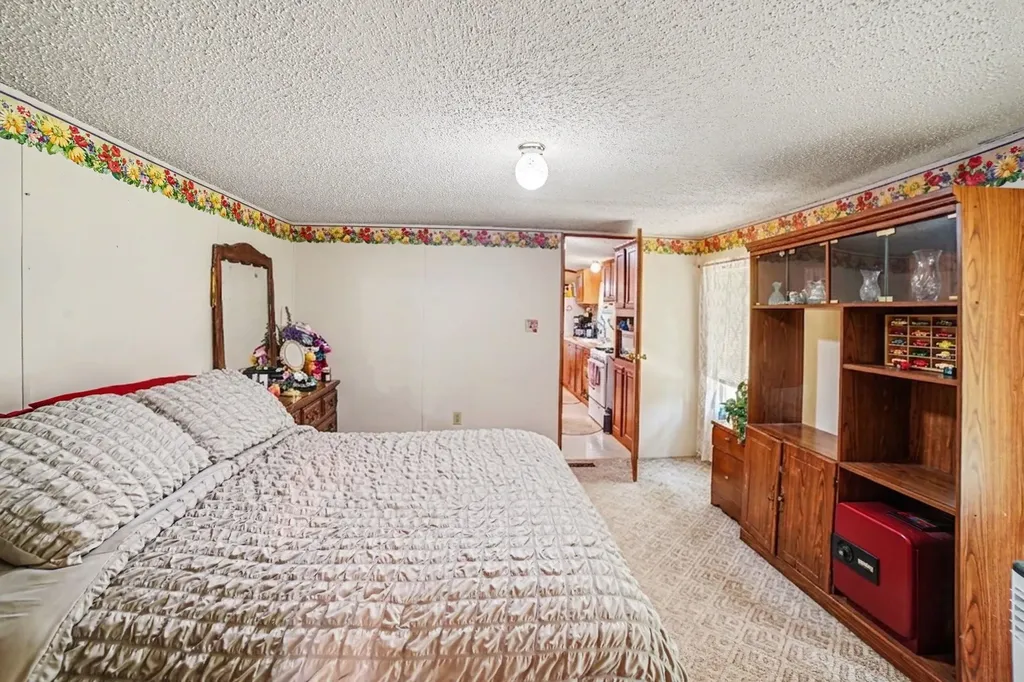 9365 W North County Line Road Seville Township MI 48883