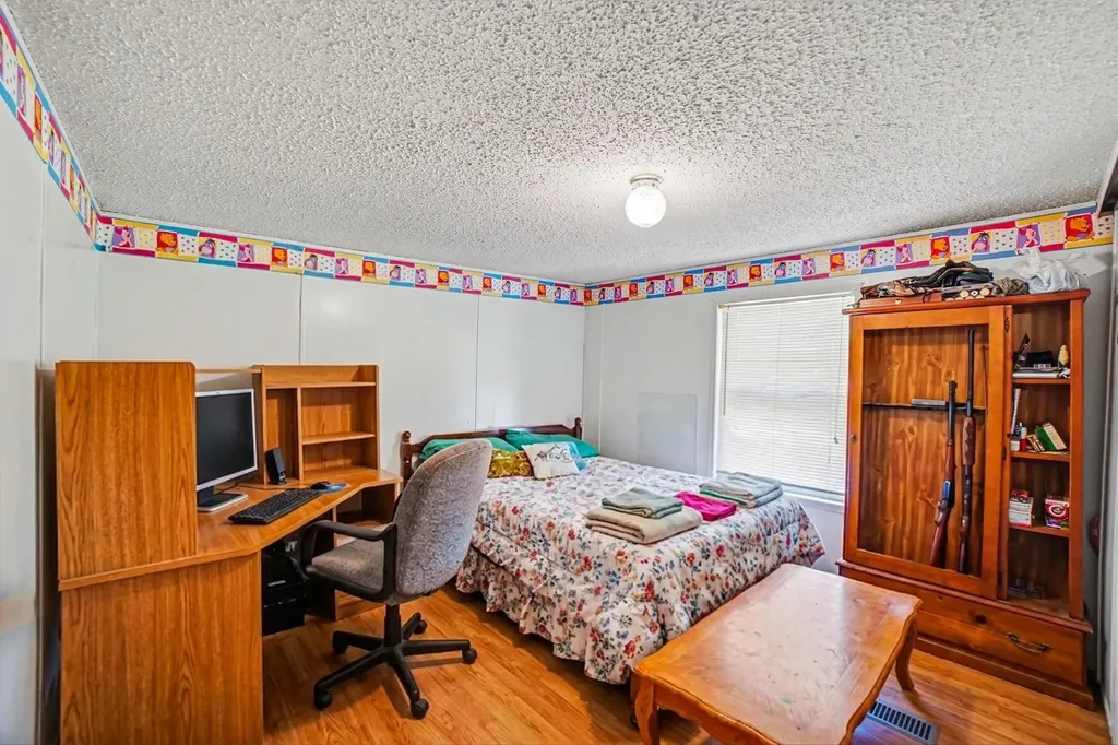 9365 W North County Line Road Seville Township MI 48883
