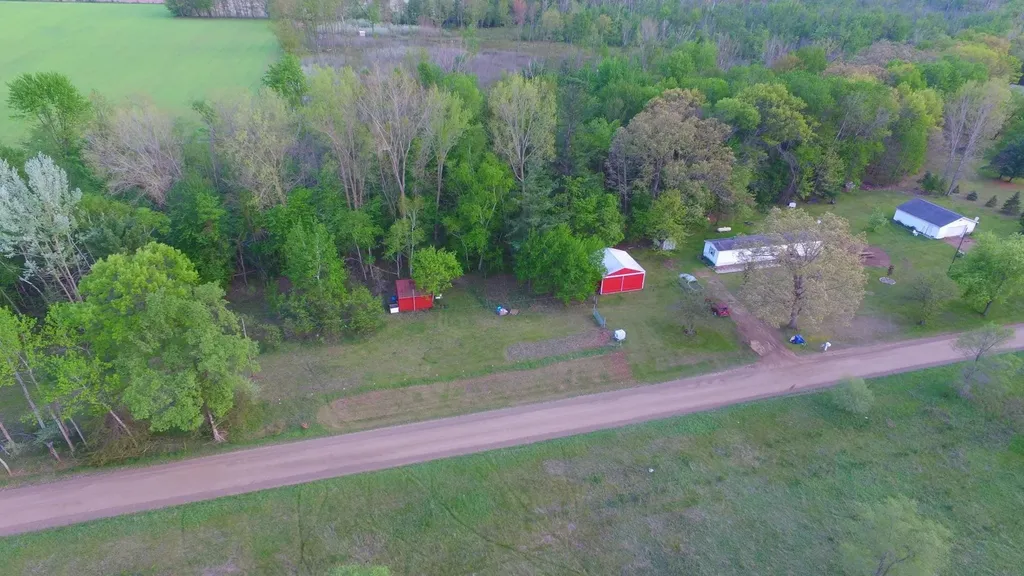 9365 W North County Line Road Seville Township MI 48883