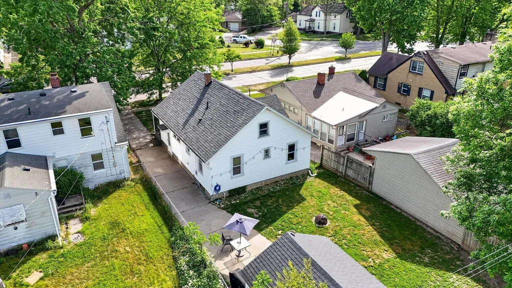 3321 Court Street Saginaw City MI 48602