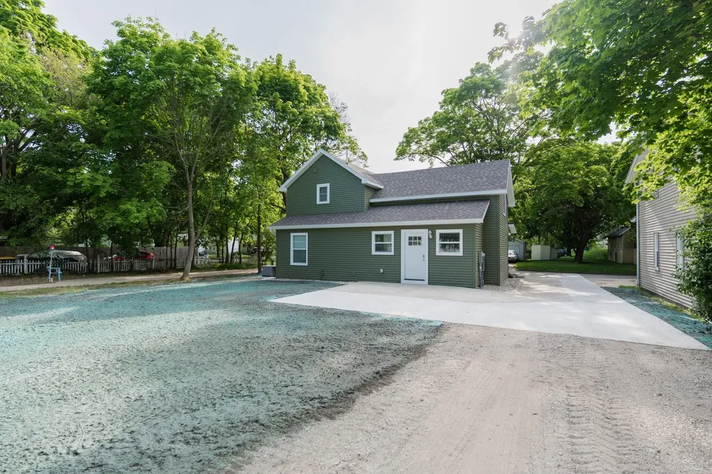 620 S Lansing Street Mt. Pleasant City MI 48858
