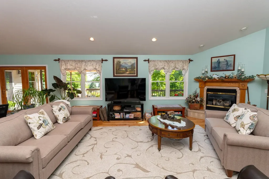 1083 El Camino Grande Sherman Township MI 48893