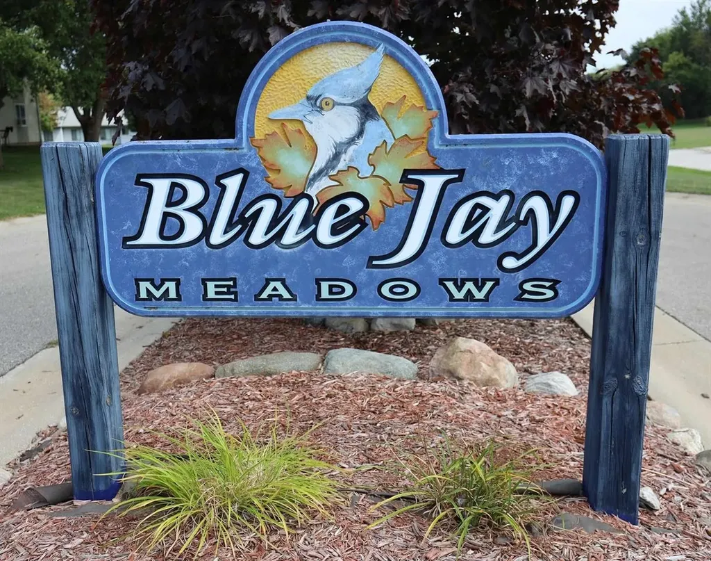 311 Red Maple Lane Coe Township MI 48883