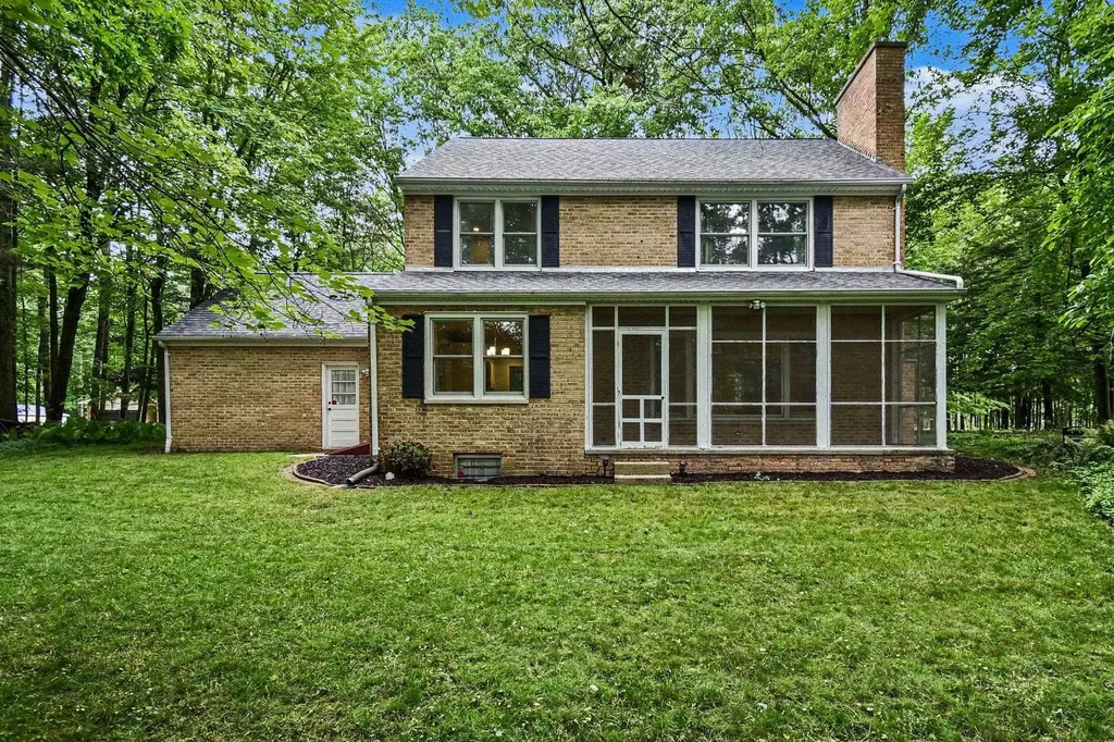 465 Hiawatha Drive Deerfield Township MI 48858