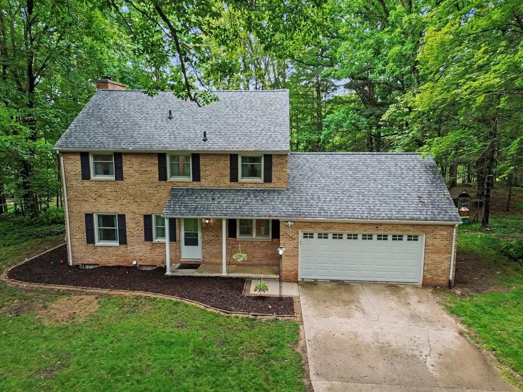 465 Hiawatha Drive Deerfield Township MI 48858