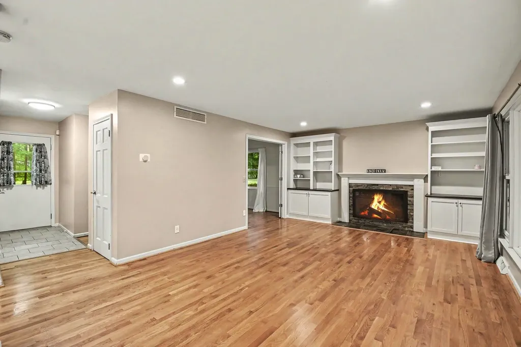 465 Hiawatha Drive Deerfield Township MI 48858