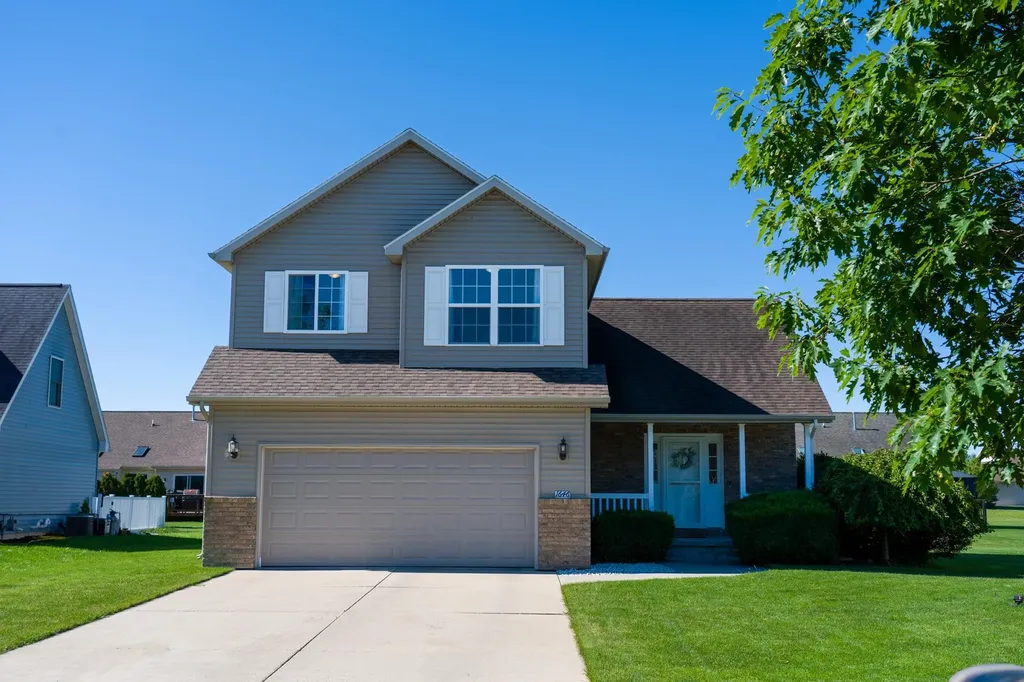 1646 Abbey Court Mt. Pleasant City MI 48858