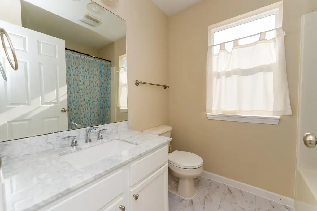 1646 Abbey Court Mt. Pleasant City MI 48858