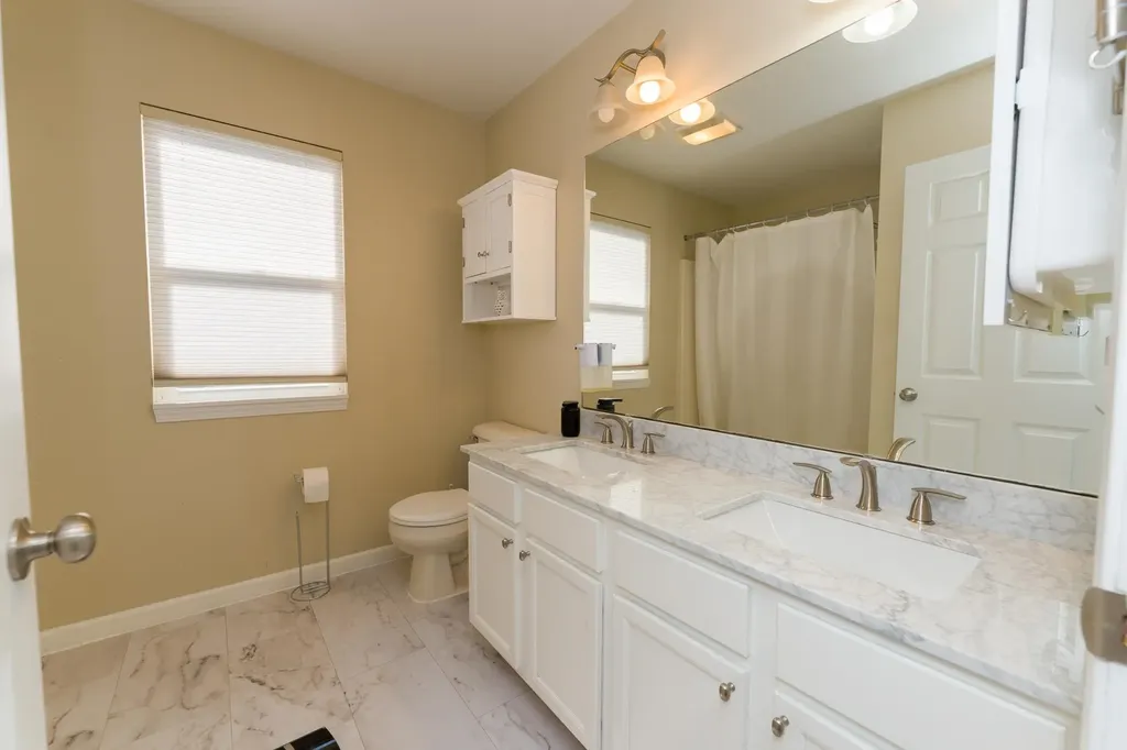 1646 Abbey Court Mt. Pleasant City MI 48858