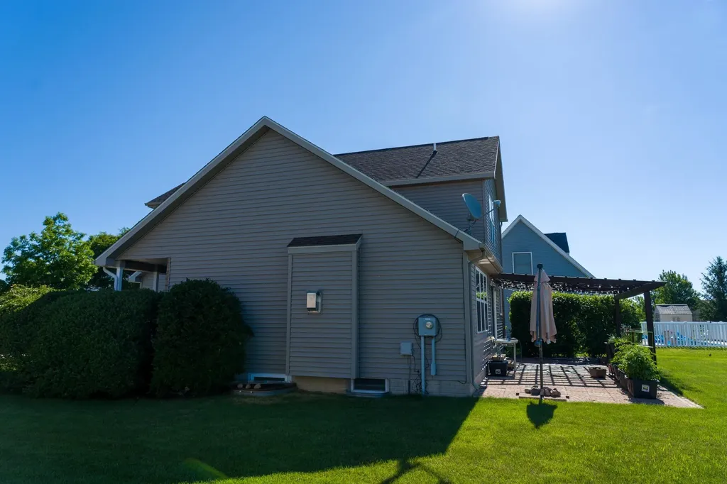 1646 Abbey Court Mt. Pleasant City MI 48858