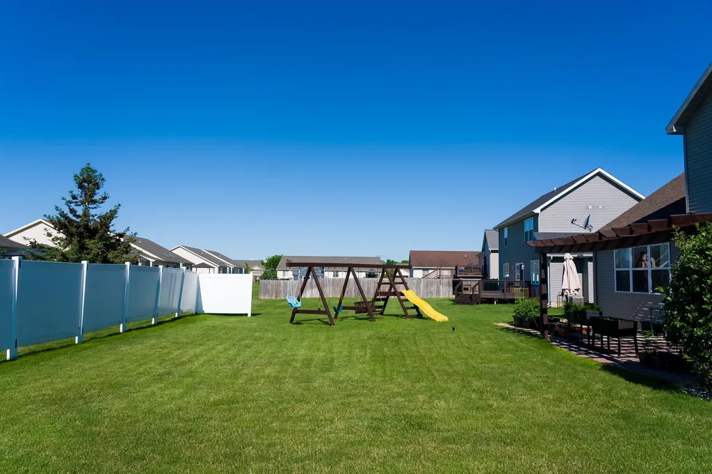 1646 Abbey Court Mt. Pleasant City MI 48858