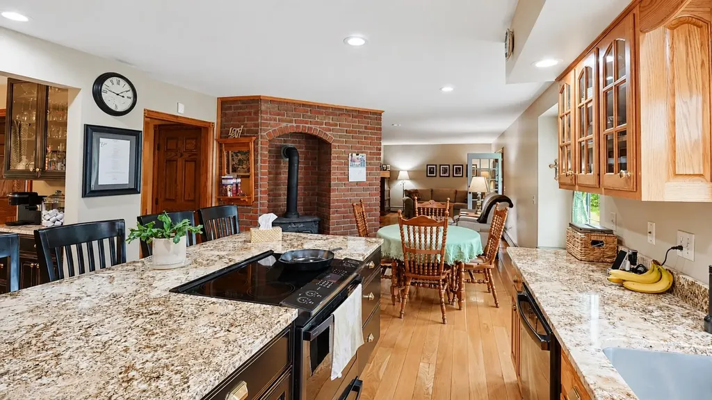 608 E Bluegrass Road Union Charter Township MI 48858