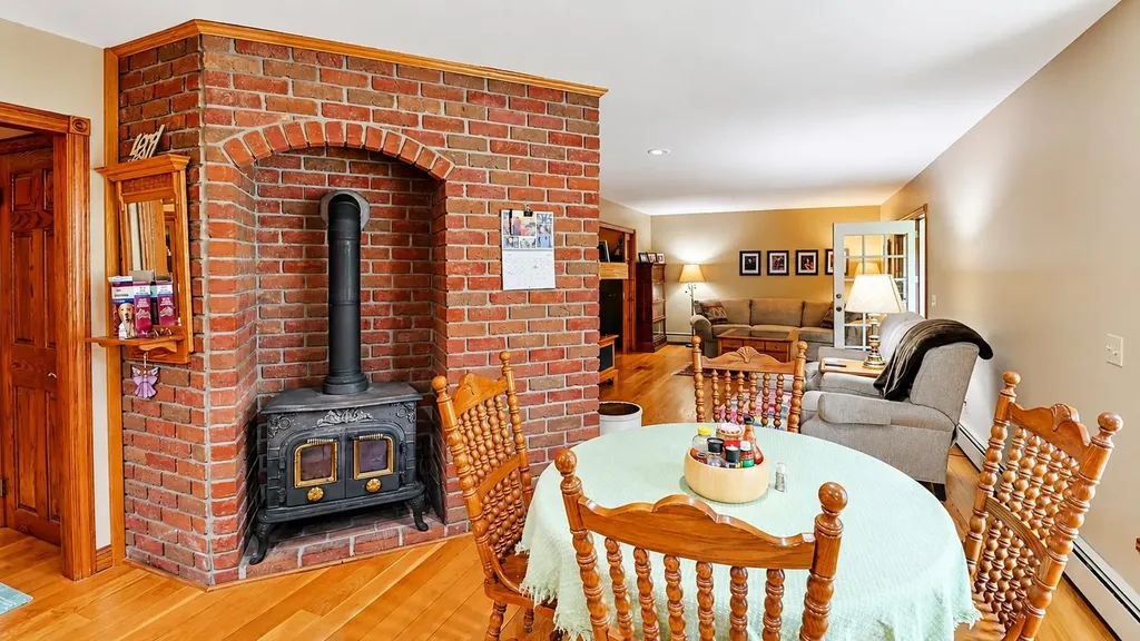 608 E Bluegrass Road Union Charter Township MI 48858