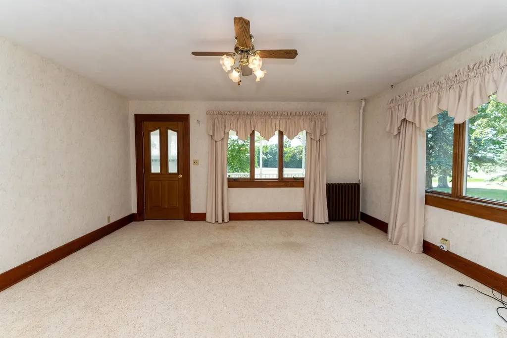 402 W Chapman Road Fremont Township MI 48858