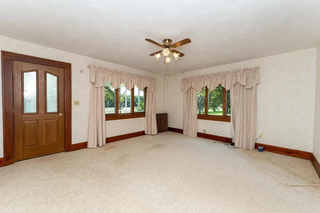 402 W Chapman Road Fremont Township MI 48858