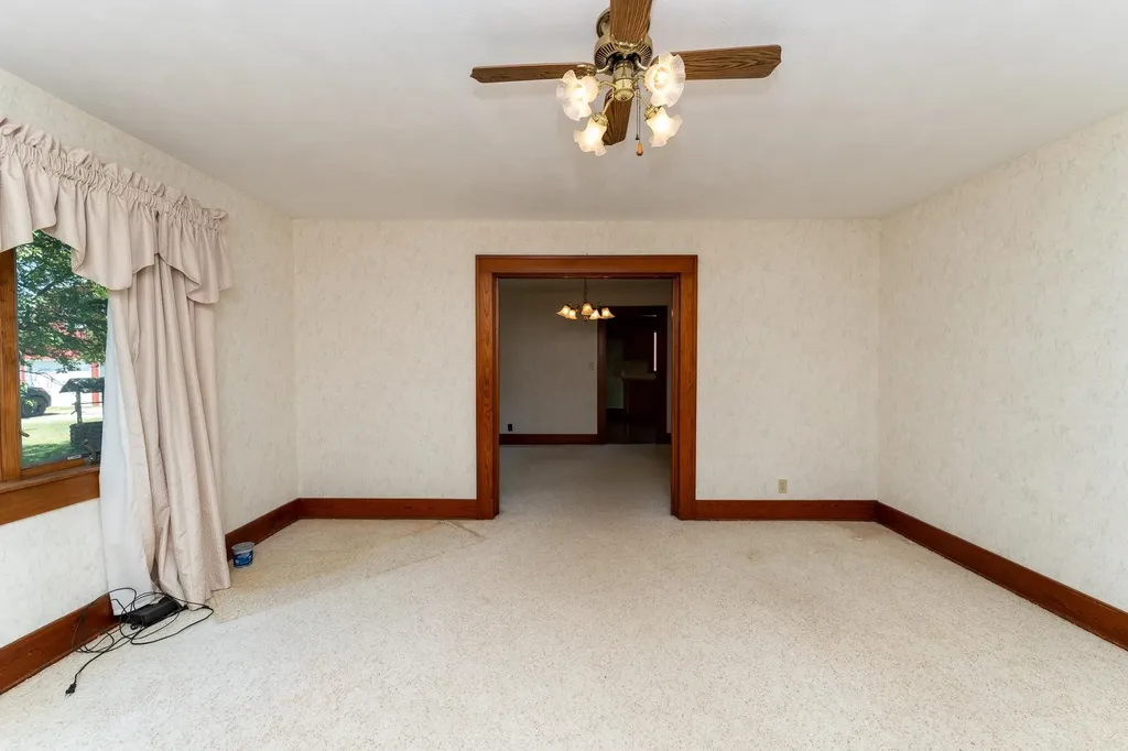 402 W Chapman Road Fremont Township MI 48858
