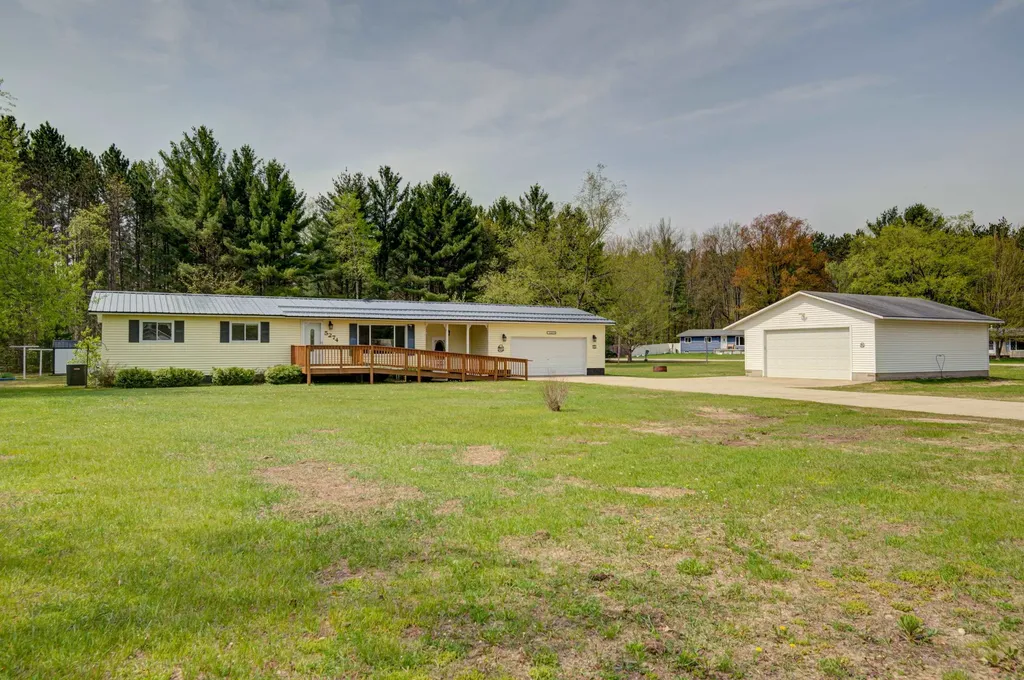5274 SW Lockwood Street Boardman Township MI 49680