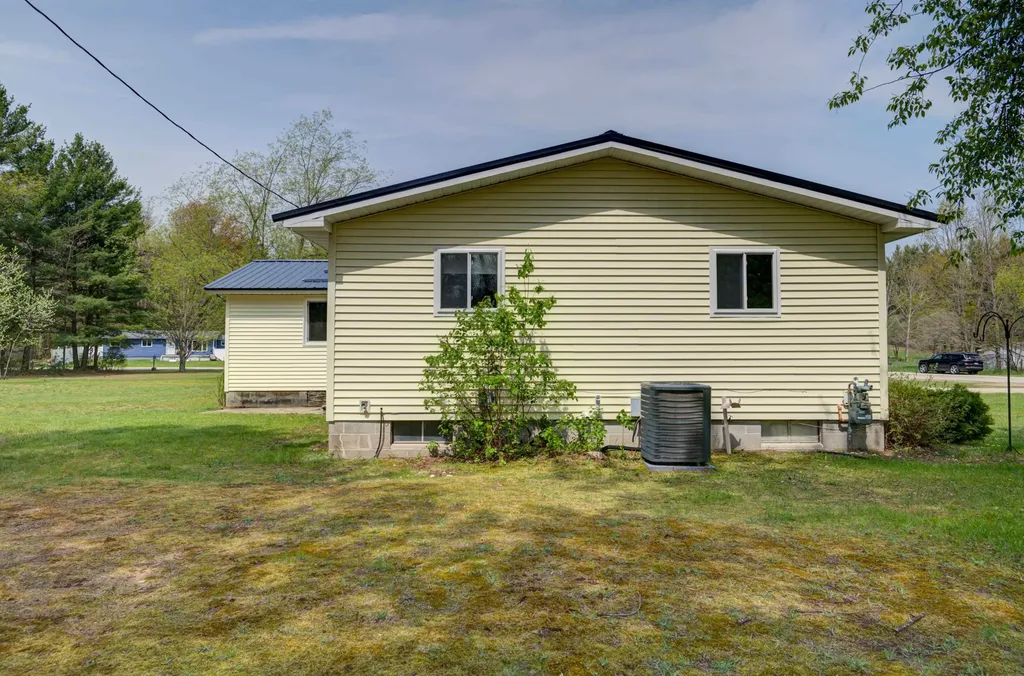 5274 SW Lockwood Street Boardman Township MI 49680