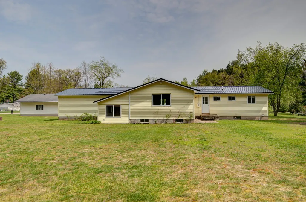 5274 SW Lockwood Street Boardman Township MI 49680