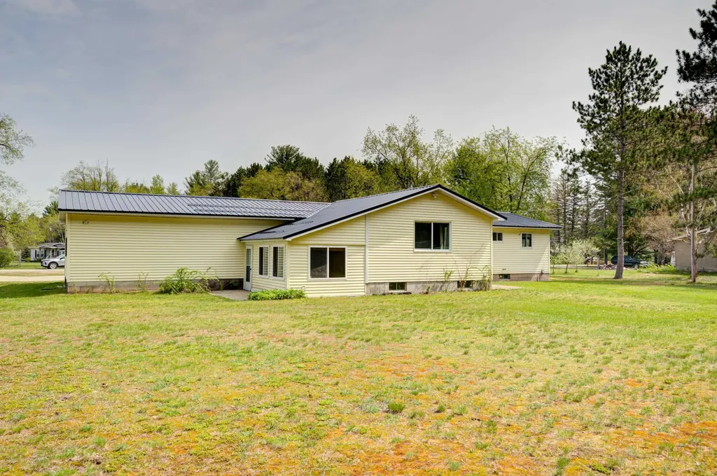 5274 SW Lockwood Street Boardman Township MI 49680